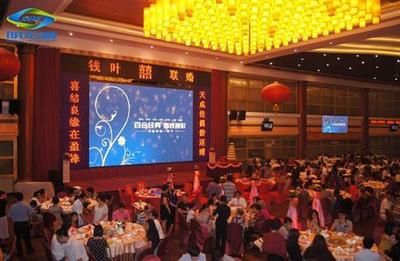 北京LED室内屏供应商、室内全彩显示屏厂与价格解析——以深圳市明宏威科技为例